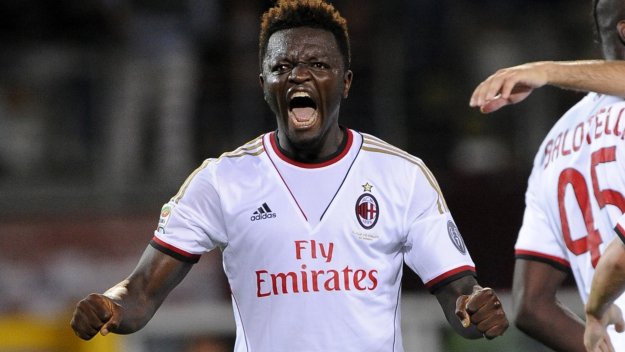 Съли Мунтари преподписа с Милан