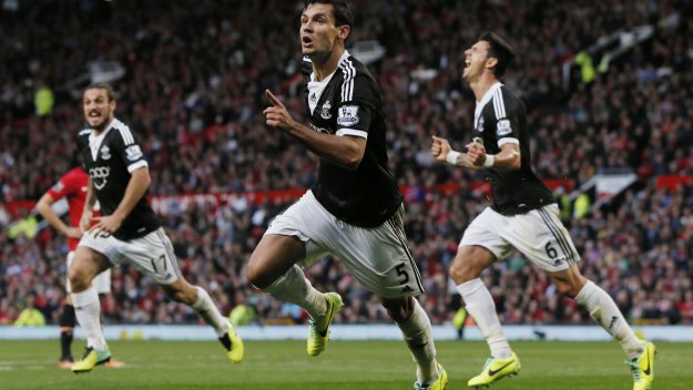 Саутхемптън продължава да бие и вече е трети