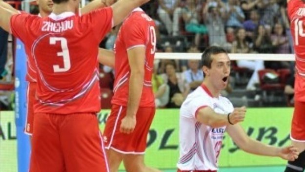 Волейболистите обещаха финал