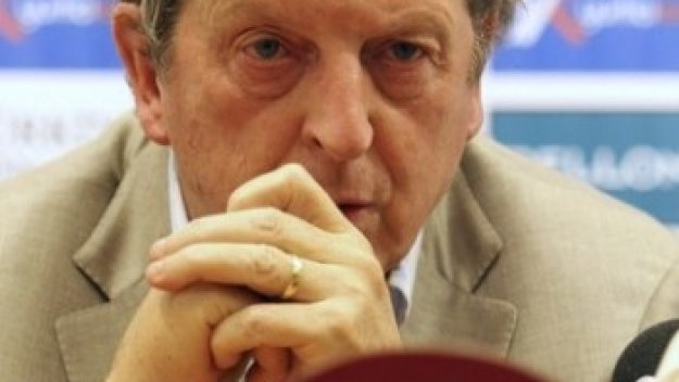 Ходжсън: Мейрелеш и Кончески ще направят отбора по-силен