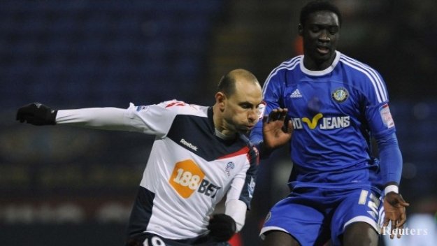 Марто Петров със силен мач и гол срещу Макълсфийлд