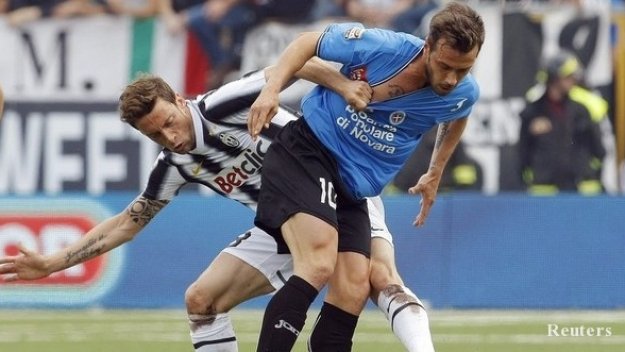 Ветеран от Новара привлече интереса на Милан и Дженоа