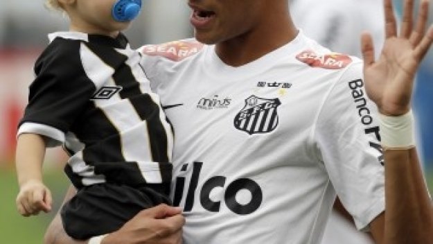 Неймар на &quot;Камп Ноу&quot; още от юли?