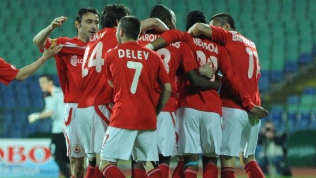 Радуканов маха играчи от ЦСКА след днешната контрола с Бдин