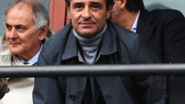 Прандели повика аржентинец от Лацио за контролата с Румъния