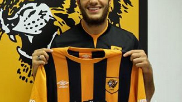 Oфициално: Бен Арфа подсили Хъл Сити