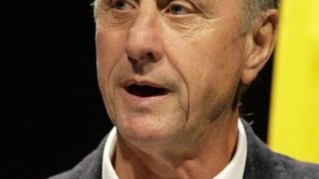 Кройф: Меси е по-разнообразен от Роналдо