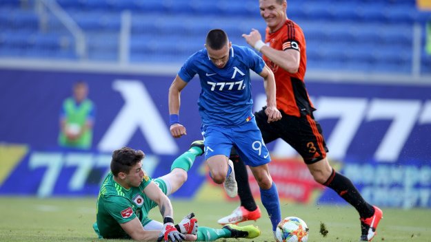 Станислав Иванов: В Европа се играе трудно
