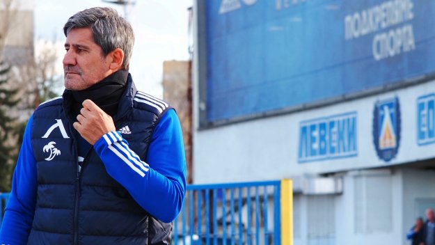 Левски де факто гради нов отбор, но ще мачка във всеки мач