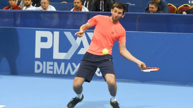 Лазов отпадна драматично от Sofia Open