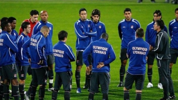 Още трима от Лион отпаднаха за реванша с Бордо
