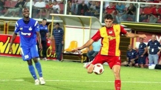 Макриев с нов гол, Бибишков с червен картон при загуба на Апоел (РГ)