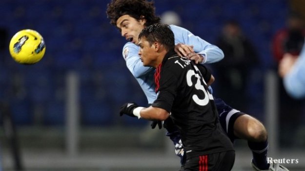 Барса пак се цели в Тиаго Силва