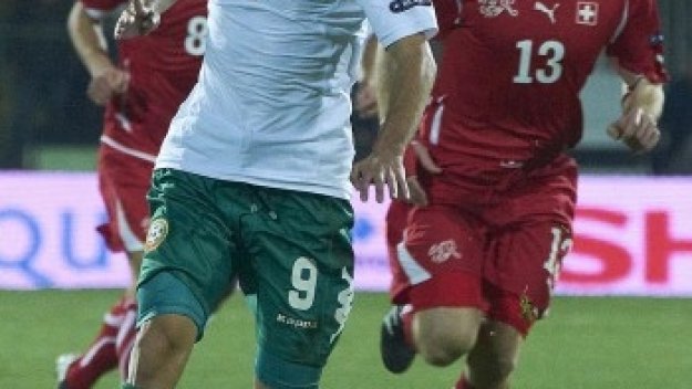 Елена Паришева роди син на Попето