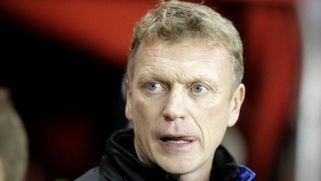 Евертън се облизва за Роке Санта Крус и Емануел Адебайор