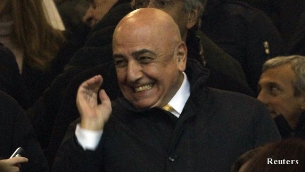 Адриано Галиани мечтае за Ван Перси