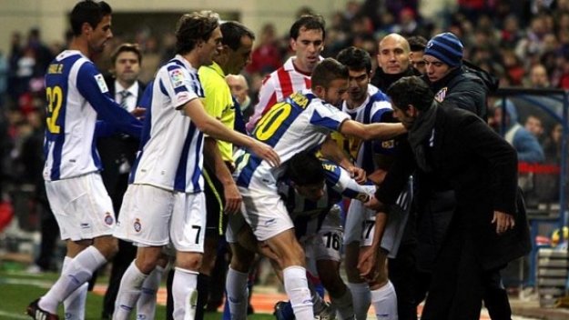 Треньорът на Атлетико налита на бой