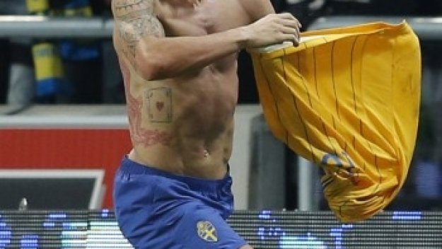 Венгер впечатлен от гола на Ибрахимович