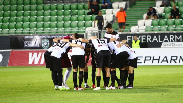 Тотнъм не прати човек за Локо Пловдив 