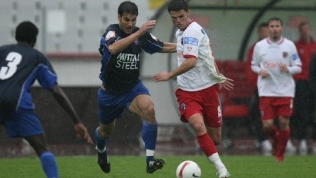 Левски пожела бивш национал