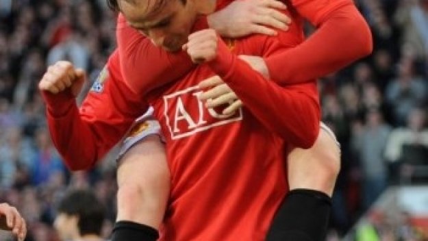 Руни: Бербатов е най-добрият играч на Юнайтед за сезона