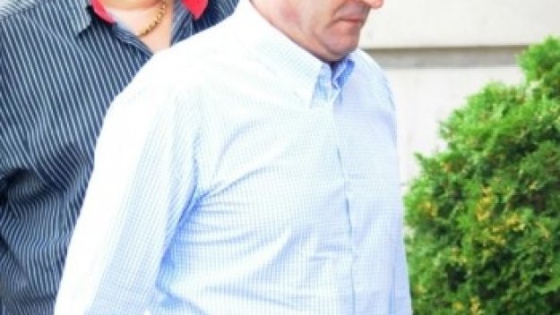 Гонят Найден Найденов и от Марек