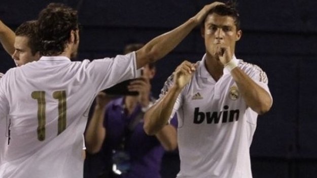 Реал Мадрид се прибра в Испания