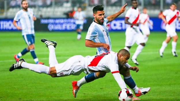 Пеп и Сити се стреснаха, Агуеро накуцва