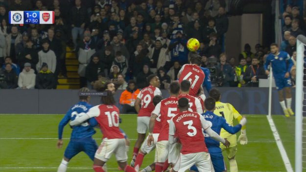 Голът на Челси в дербито с Арсенал се оказа от засада