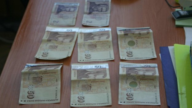 Трима осъдени за опит за уреждане на мач на националния отбор