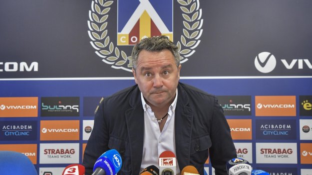 В Словения сипят похвали за непобедимия Левски на Стоянович