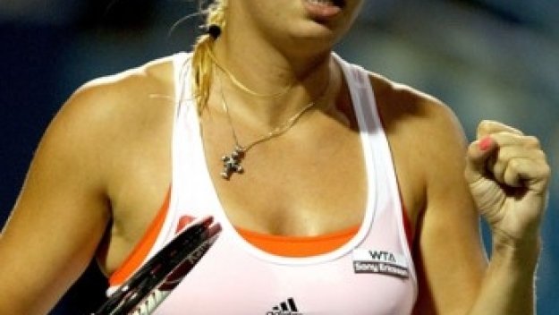 Возняцки взе реванш от Макхейл