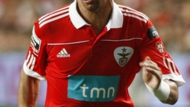 Байерн харчи 25 милиона за бек