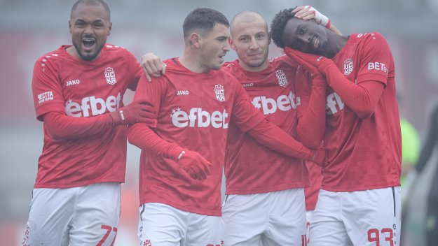 ЦСКА 1948 удари Берое при нулева видимост 