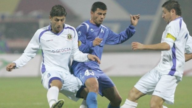 Кметът на Монтана пуска евтиния срещу Левски