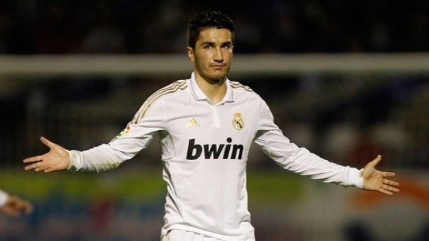 И Ман Юнайтед с интерес към Шахин