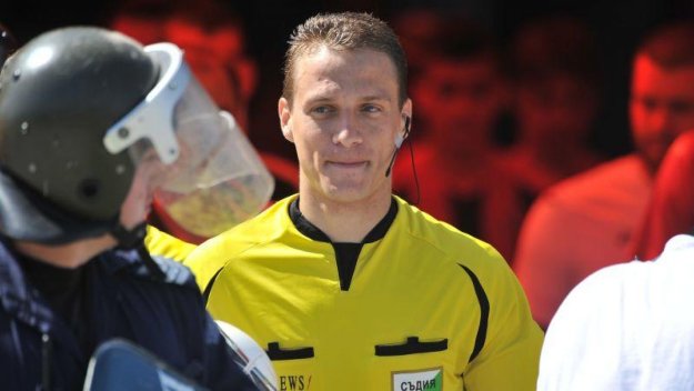 Вихрен Манев ще свири дербито Литекс - ЦСКА