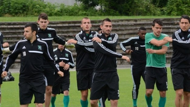 Разтежение опъна бразилец от Лудогорец