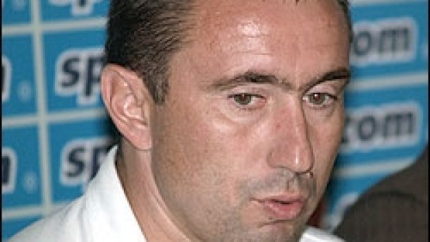 Мъри забрани да се играе белот в Левски