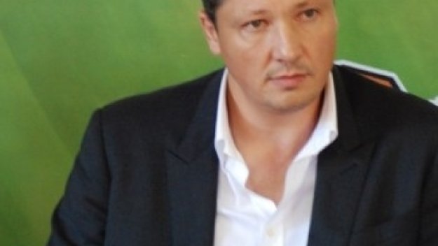 За Любо Пенев равенството е реално