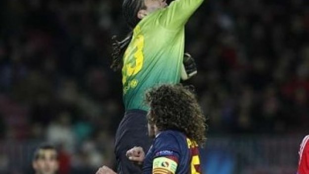 И Пинто с нов договор в Барселона