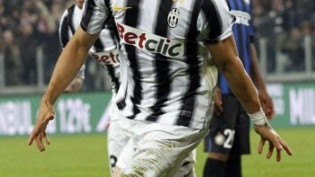 Касерес аут за 45 дни