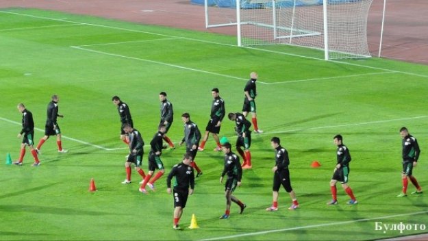 Любо Пенев дава шанс на резервите