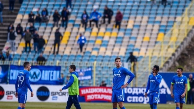 СКАНДАЛНО: Павел Колев разкри, че на част от футболистите не им пука за Левски, а само за парите