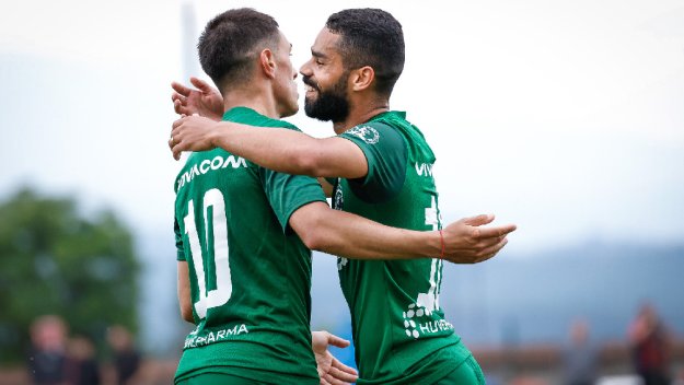 В Лудогорец тренират дузпи, очакват трилър тази нощ