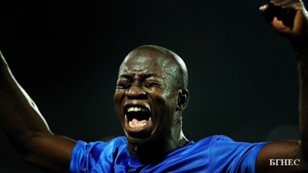 Черен &quot;сувенир&quot; с предимство*