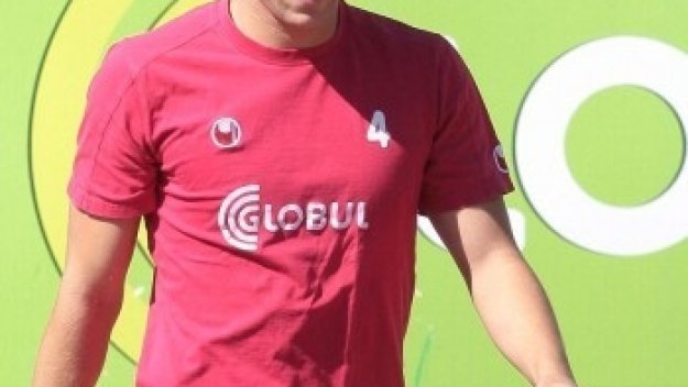 Мораеш на попадение от лидера при голмайсторите Зику