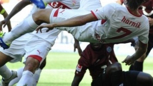 Силен Щутгарт не остави шансове на Фрайбург