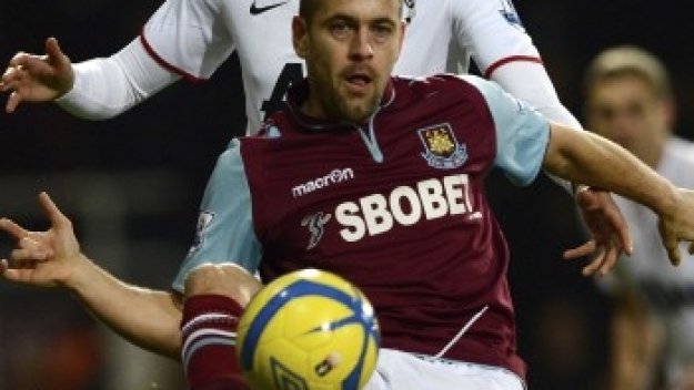 Сам Алърдайс похвали Джо Коул за играта му срещу Юнайтед