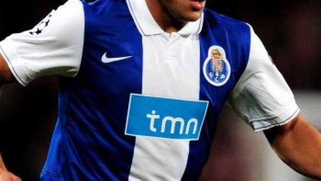 Милан търси алтернатива на Ибра